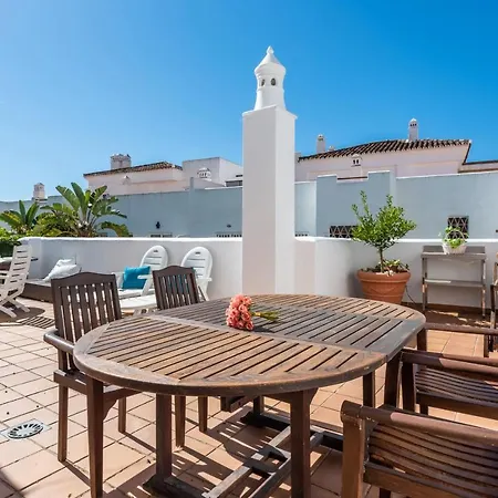 Apartamento Altos De Banus L Marbella